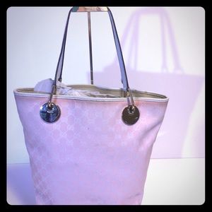 Pre owned Authentic Gucci bag